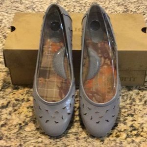 Born Grey patent leather ballet flats